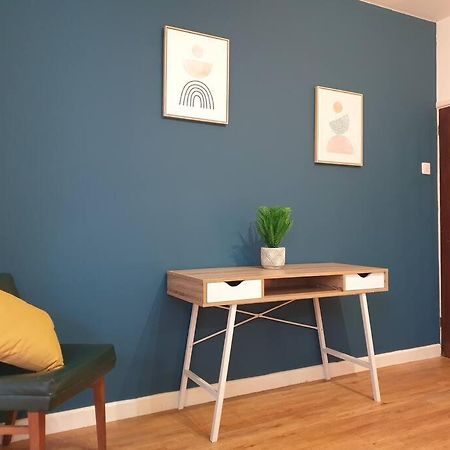City Townhouse Close To Cafes And Restaurants NWI Esterno foto