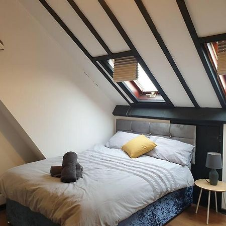 City Townhouse Close To Cafes And Restaurants NWI Esterno foto