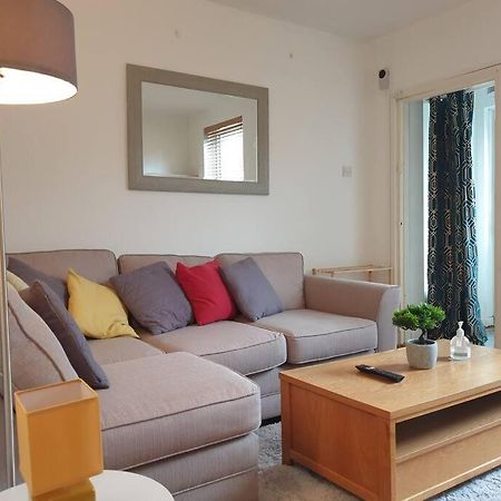 City Townhouse Close To Cafes And Restaurants NWI Esterno foto